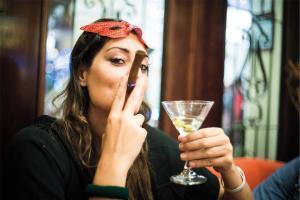 cuba woman cigar cocktail EN