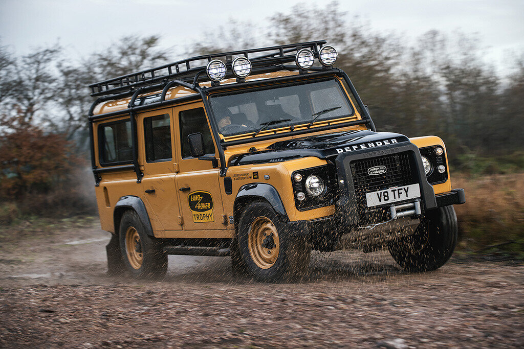 LAND ROVER DEFENDER WORKS V8 TROPHY