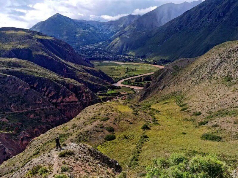 looking twoard urubamba from maras kate leeming
