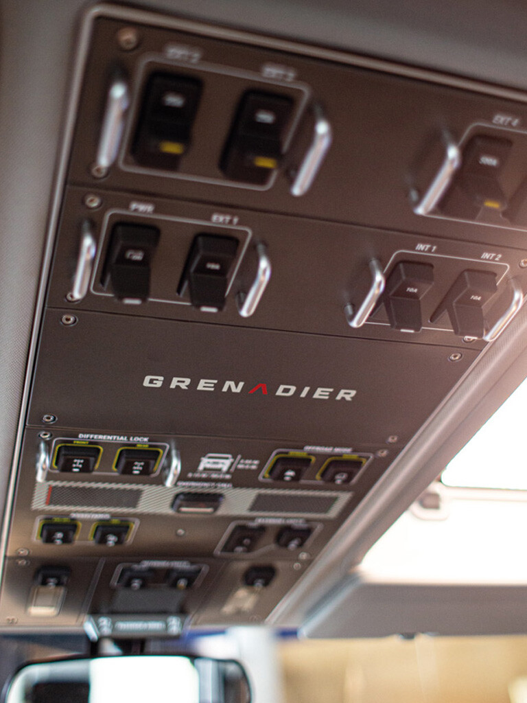 grenadier roof panel