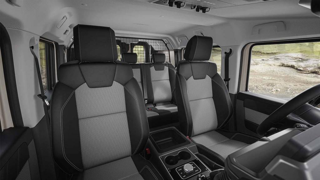 grenadier standard 5 seat interior