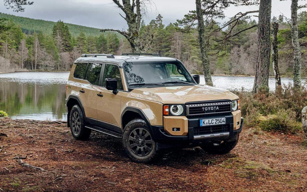 2024 land cruiser front 3/4 view in beige