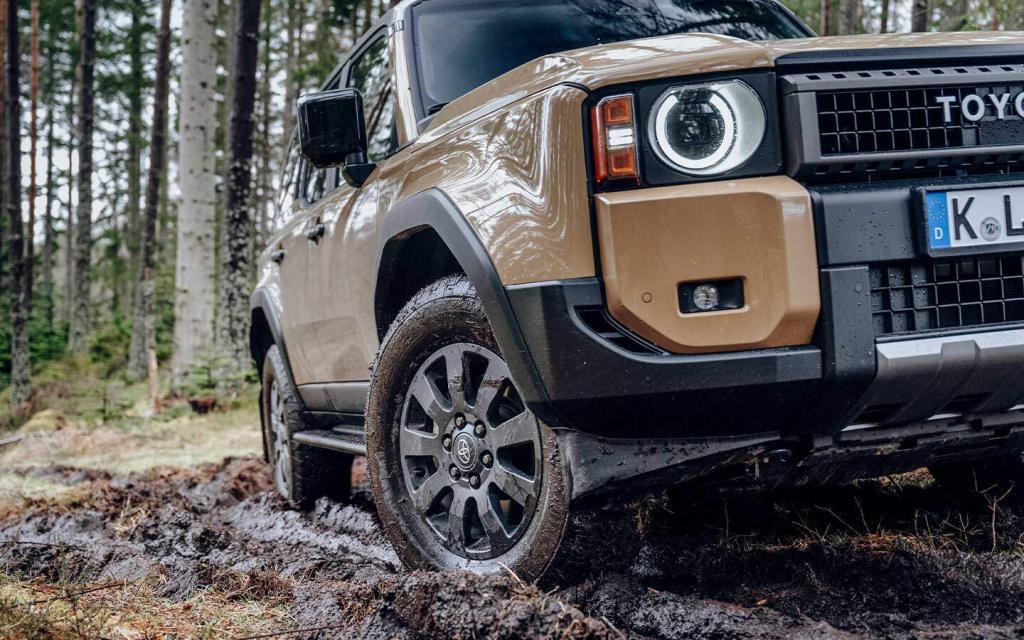 2024 land cruiser round headlight