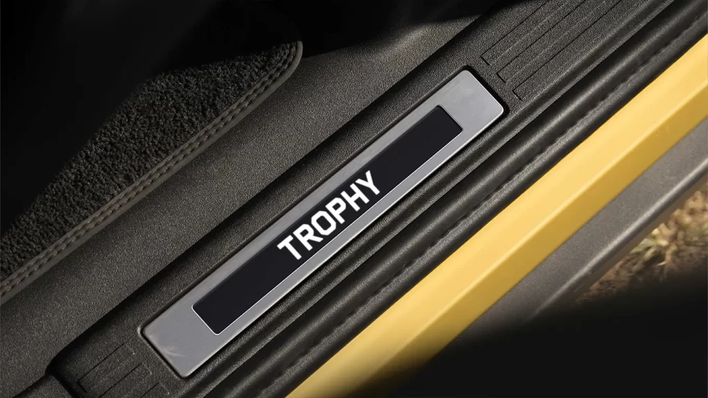 land rover defender trophy sill