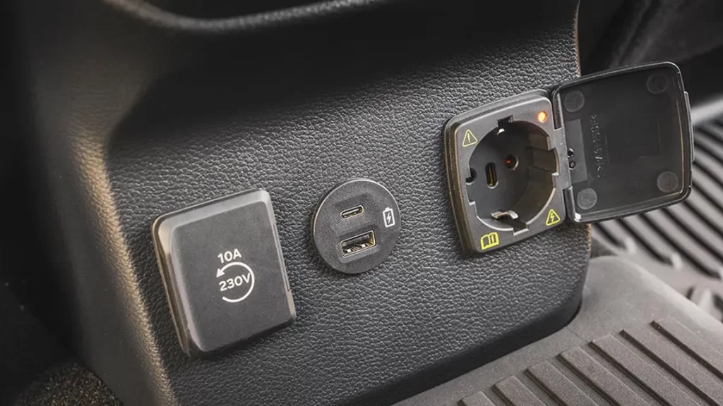 single plug socket in the cabin of the Ford Ranger